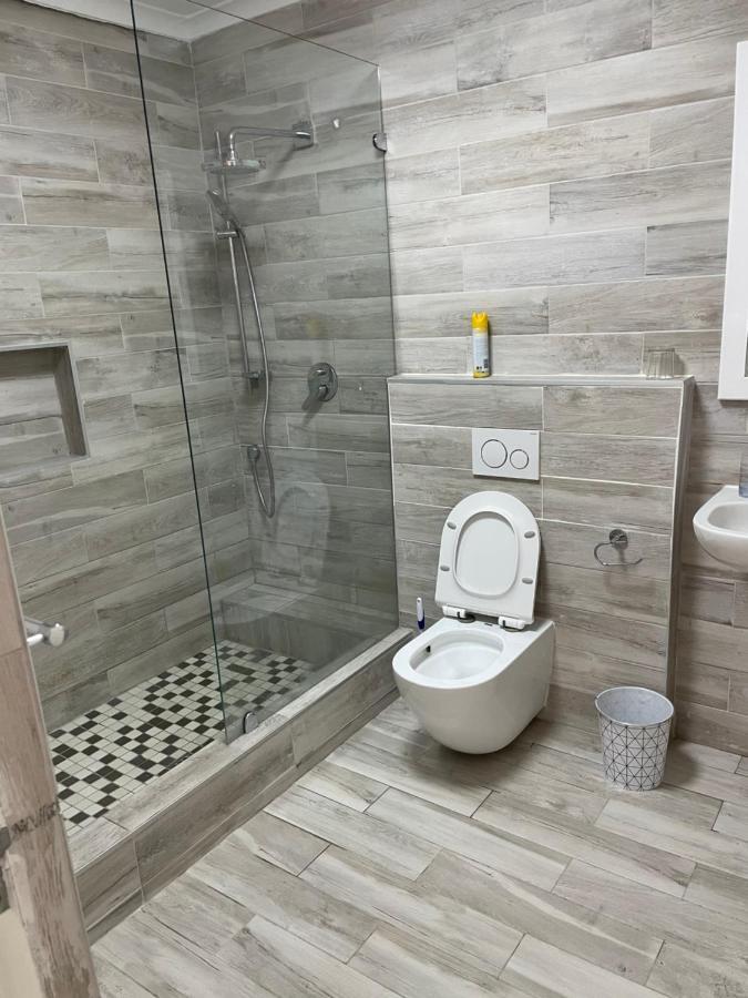 The Oasis Accommodation Luderitz Bagian luar foto