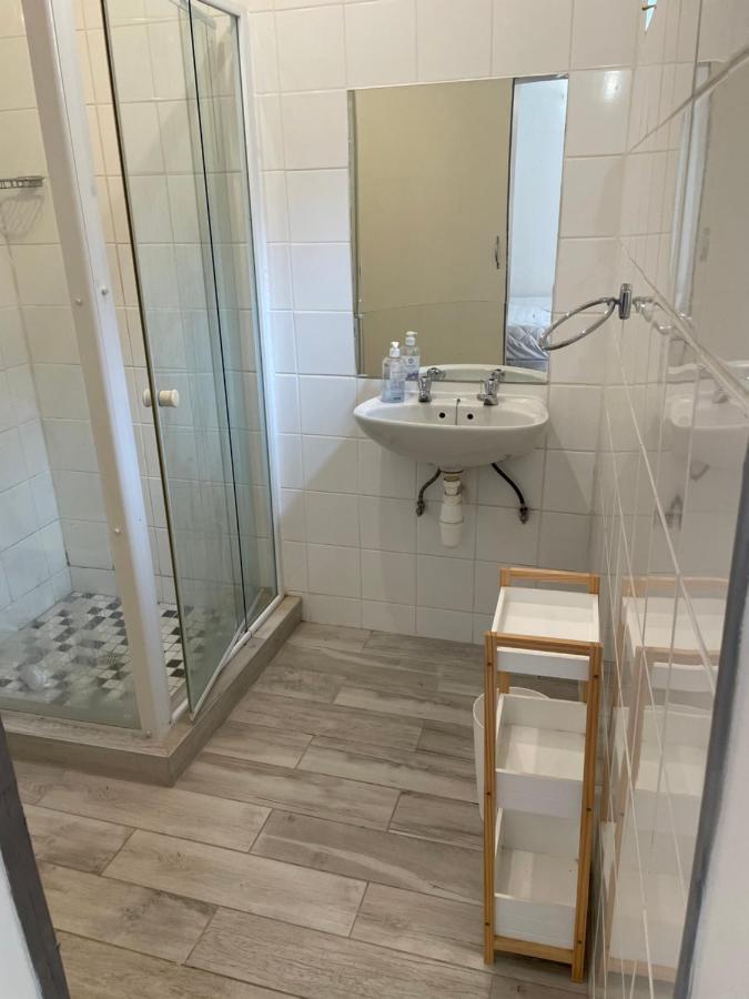 The Oasis Accommodation Luderitz Bagian luar foto